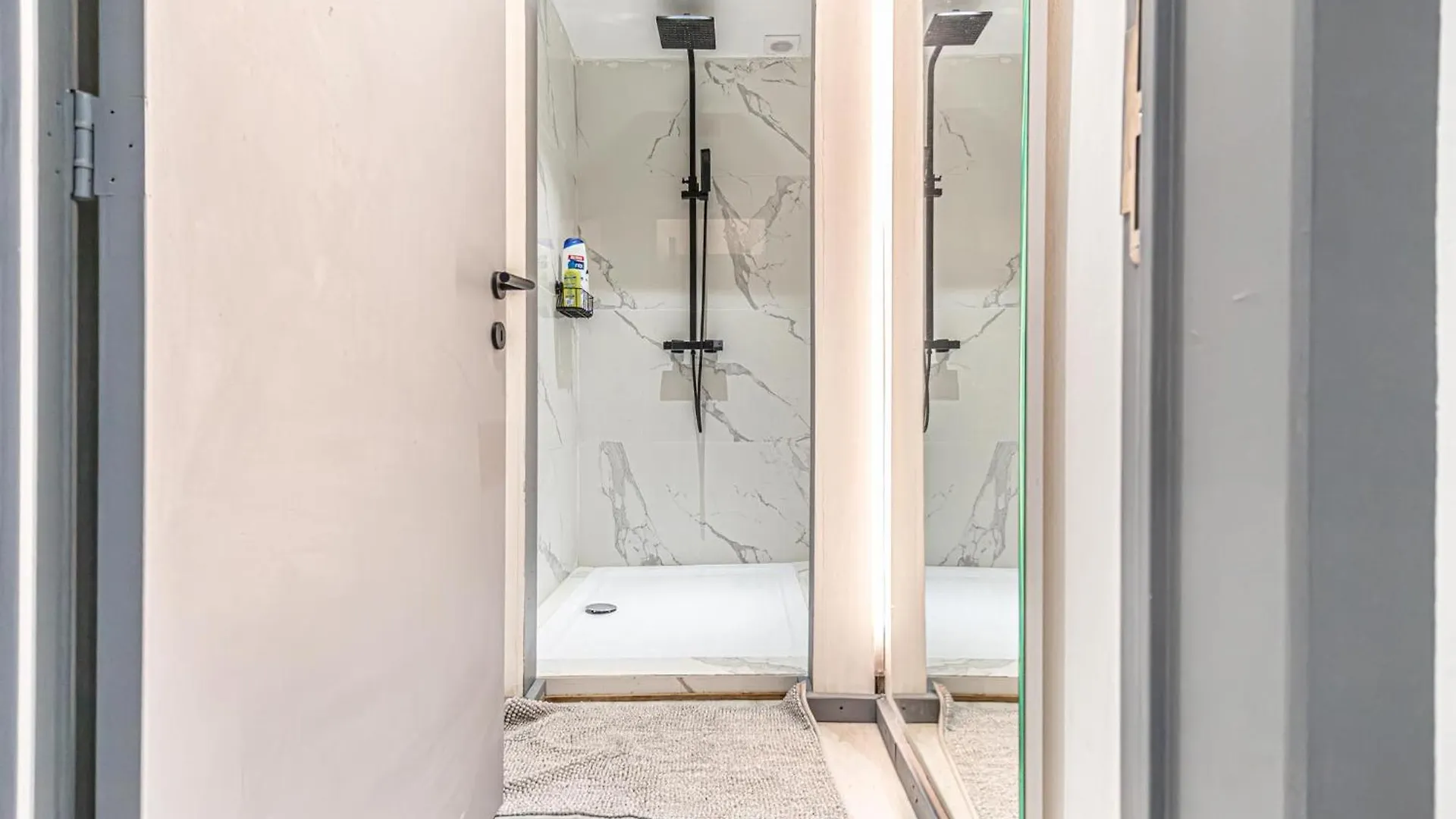 Apartment Central Gent Stay 2 Private Bedrooms 4 Guests